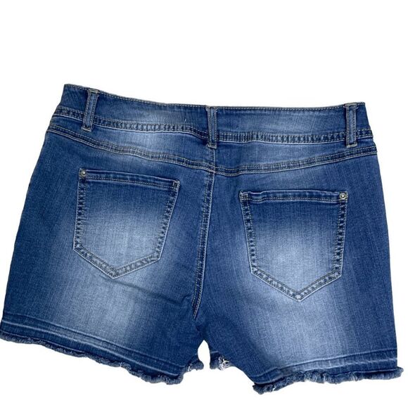 C est. 1946 Women's size Stretch denim Cutoff patched distressed 4" Jean shorts - Picture 13 of 15